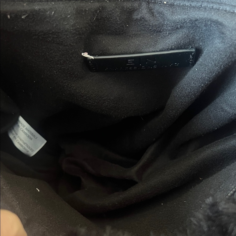 Elegant Black Faux Fur Tote Bag - Picture 5 of 6